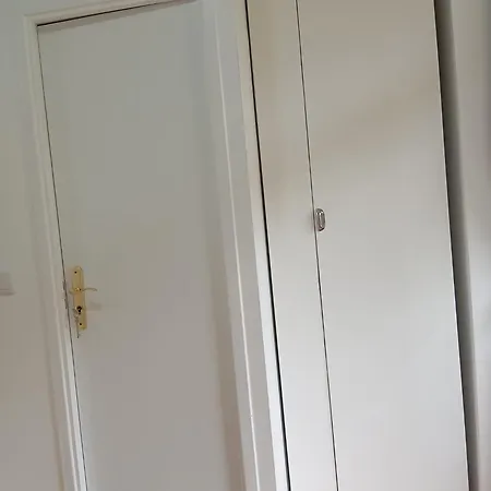 Homestay Apartamento Bernardim Ribeiro - 3ª Andar