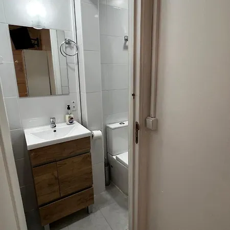 Apartamento Bernardim Ribeiro - 3ª Andar Pansiyon *