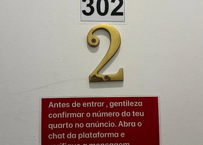 منزل للإقامة Bernardim Ribeiro - 3ª Andar *