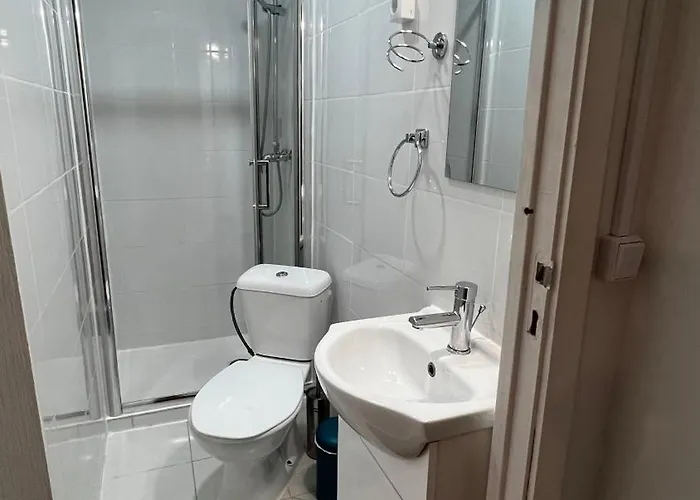 Bernardim Ribeiro - 3ª Andar Lisboa