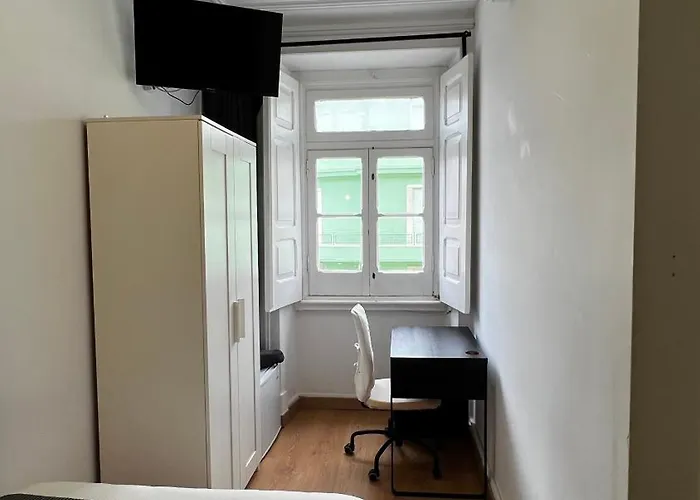 Bernardim Ribeiro - 3ª Andar *