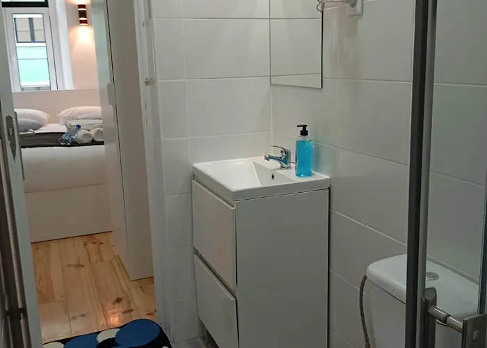 Homestay Bernardim Ribeiro - 3ª Andar *